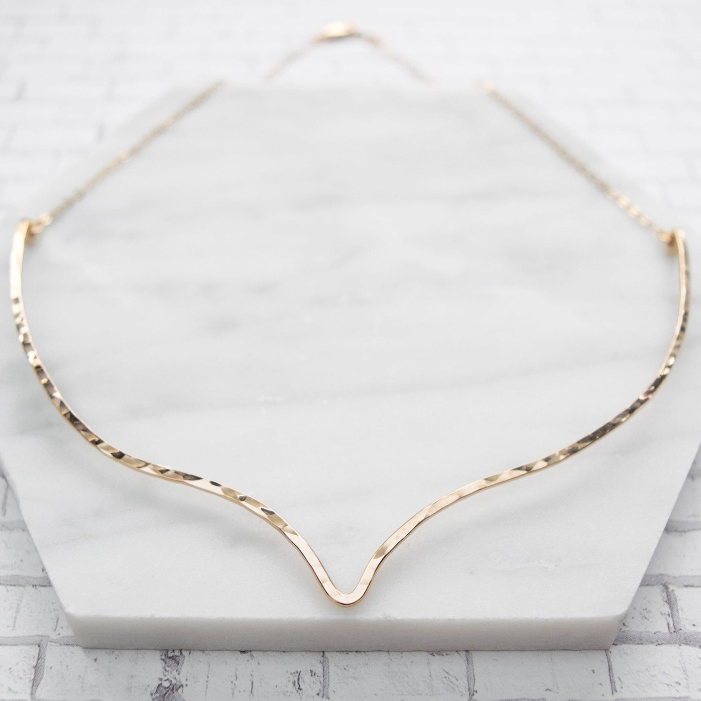 Themy Chevron Necklace