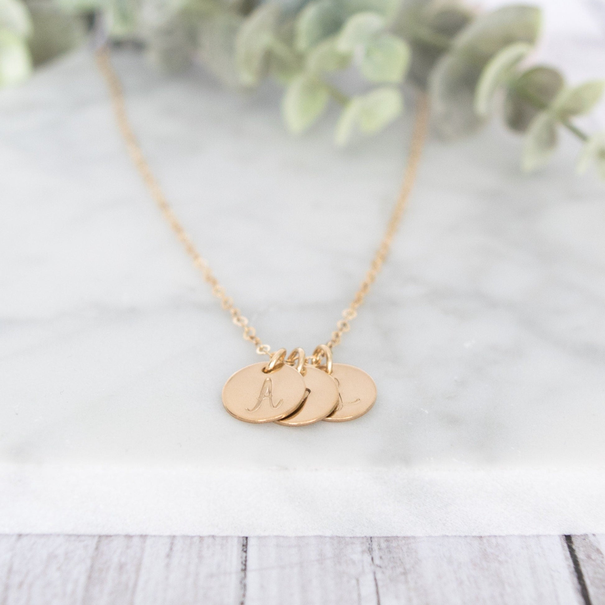 Heartfelt Furry Friend Minima Disc Necklace - Personalized Pet Lover's Handmade Jewelry